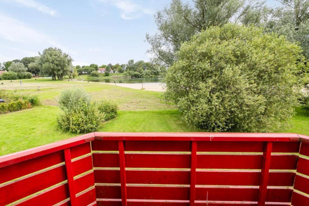 Vakantiehuis Aan Het Water -Incl Laadpaal- Ewijk Екстериор снимка